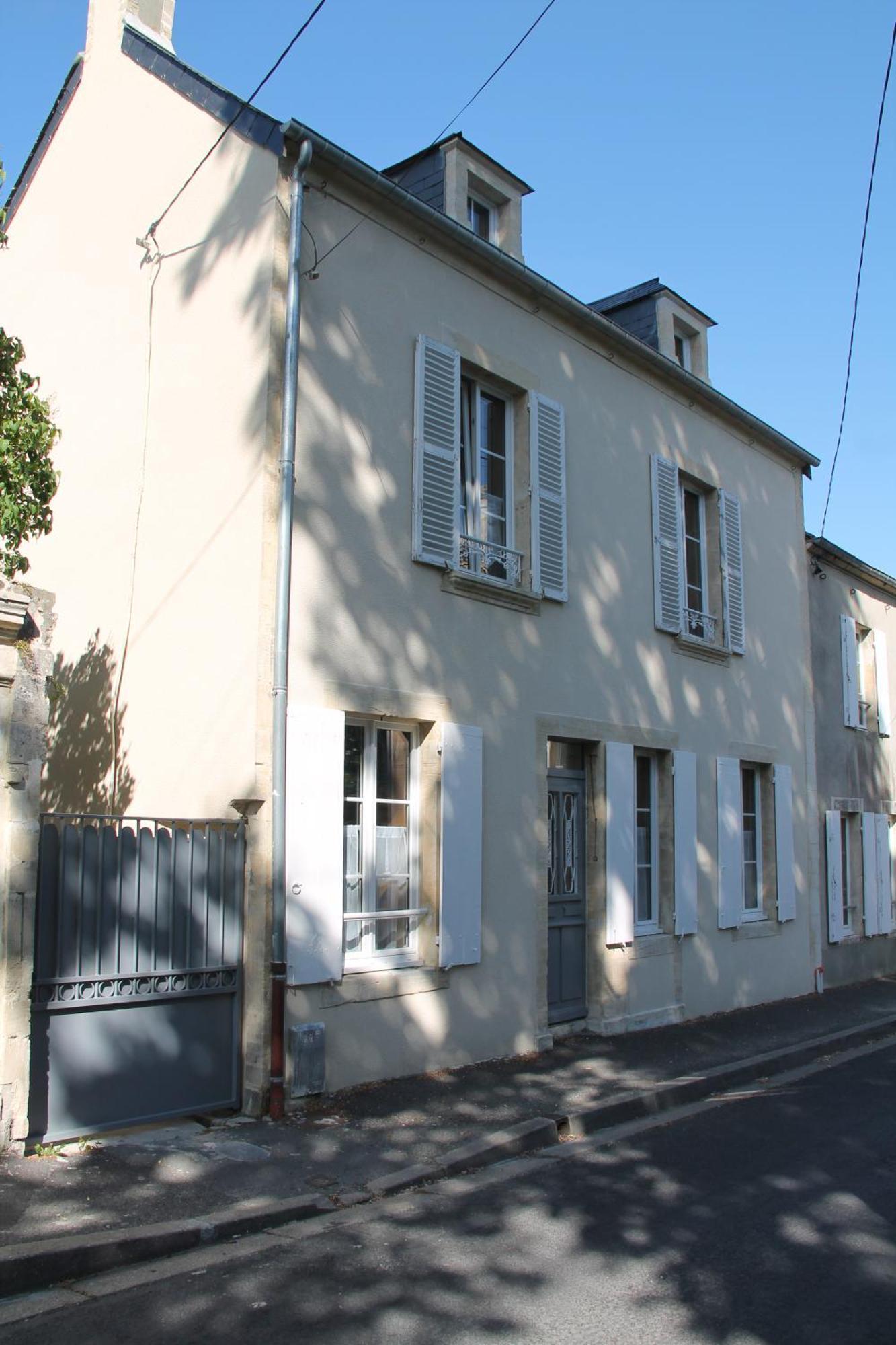 Les Lilas De Bellefontaine Bayeux Exterior foto